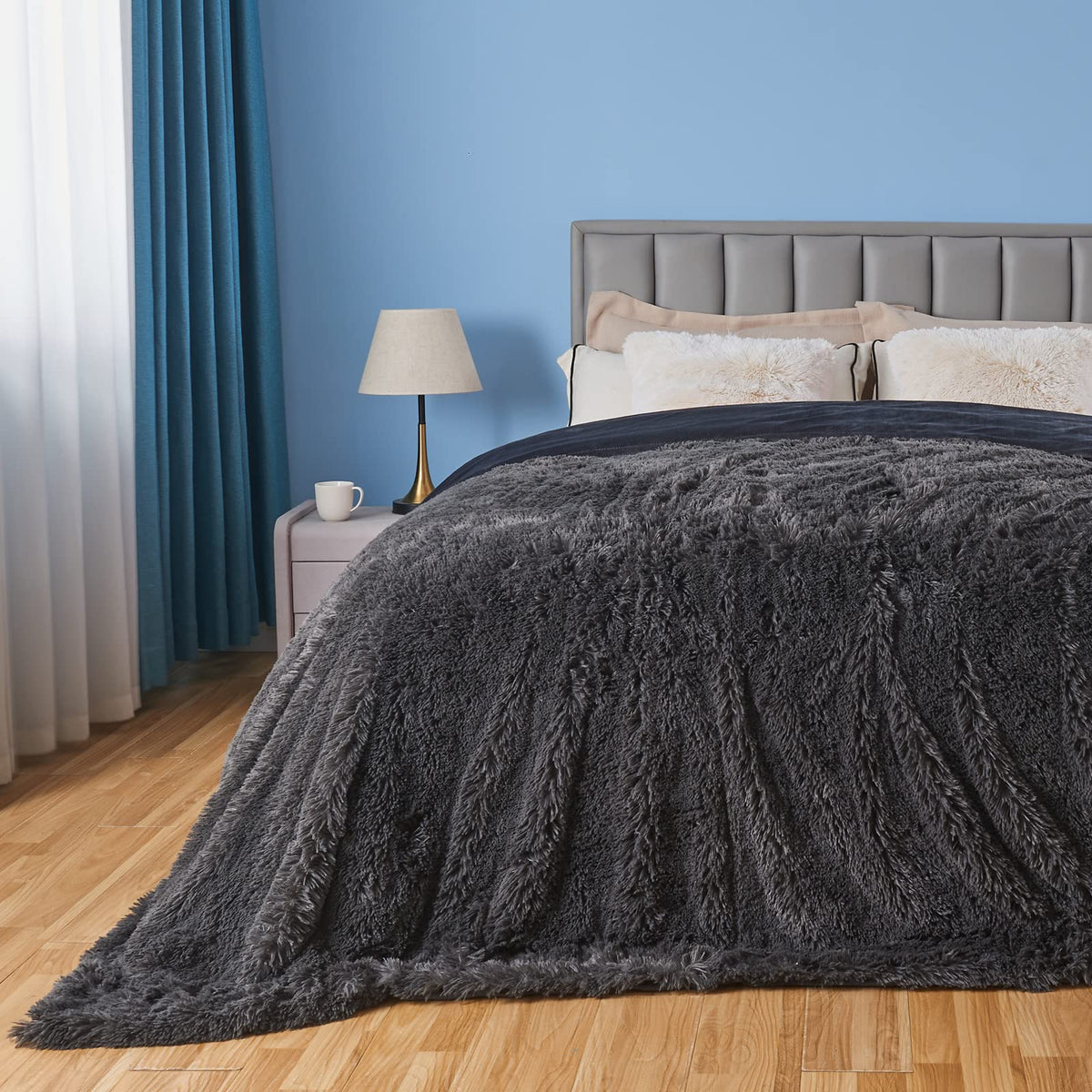 Gonaap Fuzzy Faux Fur Throw Blanket Queen Size Dark Grey Super Soft Cozy Plush Fuzzy Shaggy Blanket For Couch Sofa Bed (Dark Gre