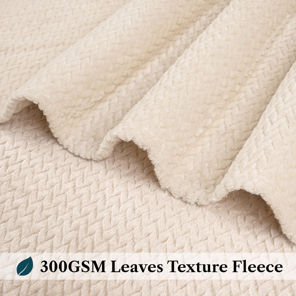Pavilia Soft Fleece Ivory Cream Throw Blanket For Couch, Lightweight Plush Warm Blankets For Bed, Fuzzy Cozy Flannel Blanket Thr