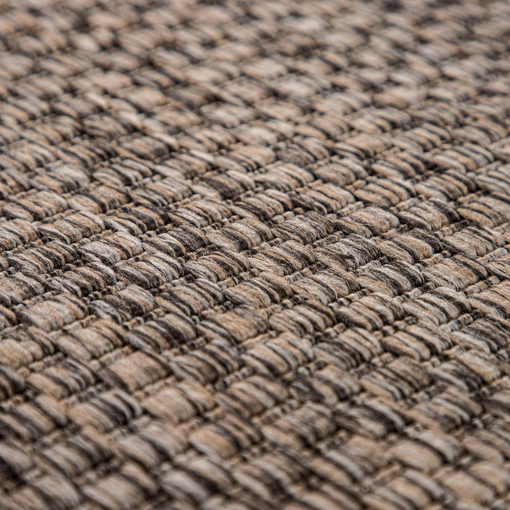 Solid Outdoor Rug For Patio Or Balcony Weatherproof In Mottled Brown, Size: 5'3' Round