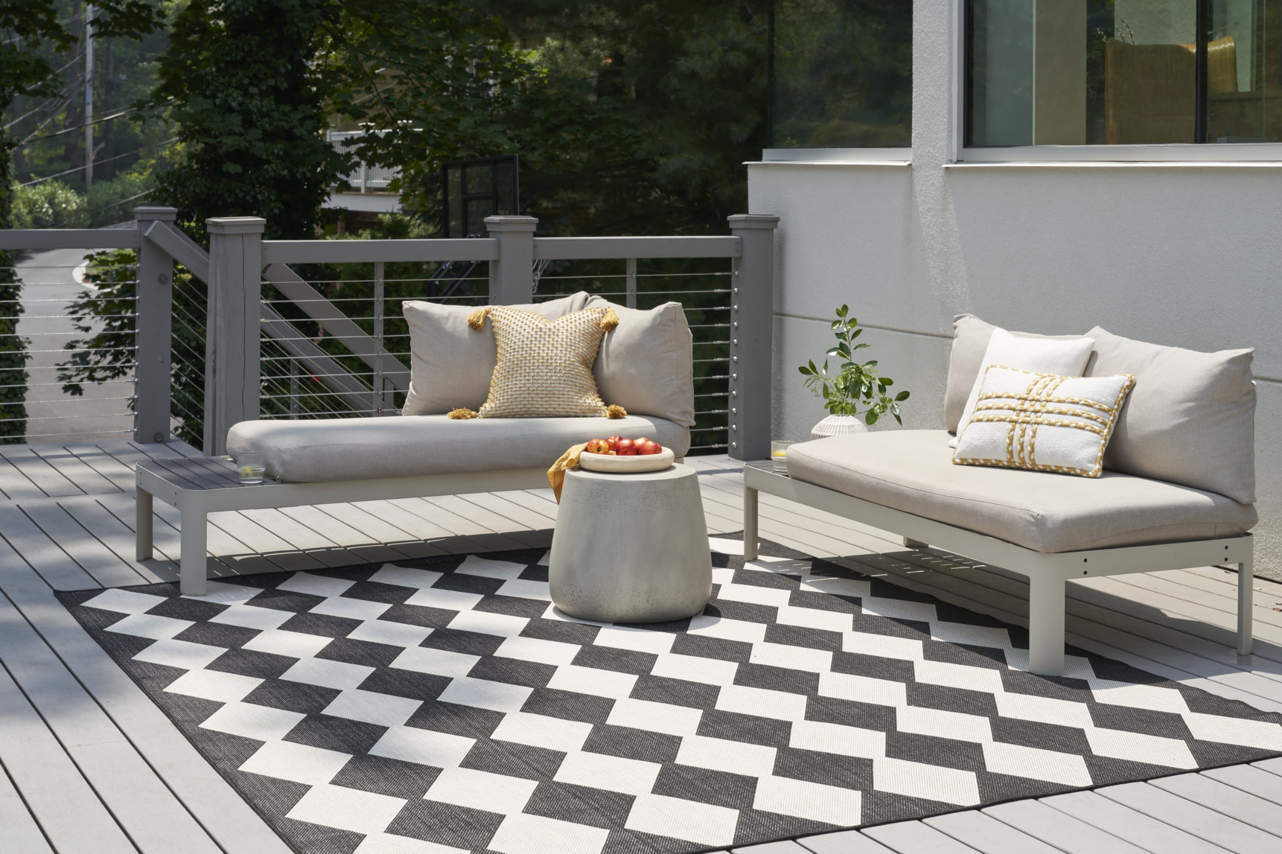 Nourison Positano Indoor/Outdoor Black 7' X 10' Area Rug, Easy Cleaning, Non Shedding, Bed Room, Living Room, Dining Room, Backyard, Deck, Patio (7X10)