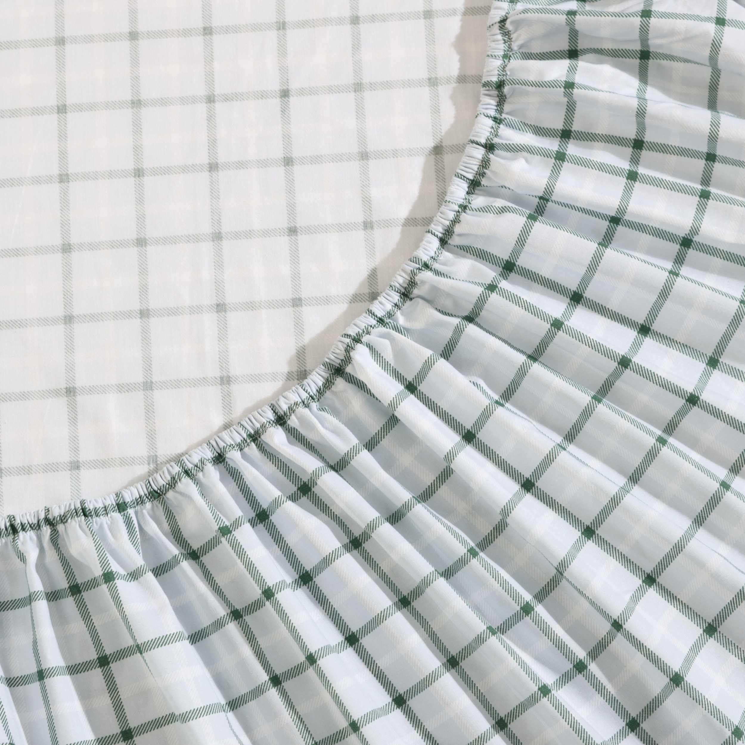 Eddie Bauer - Queen Sheet Set, Premium Cotton Percale Bedding Set, Plaid Home Decor, Oeko-Tex Certified (Classic Tattersall Plaid Green, Queen)