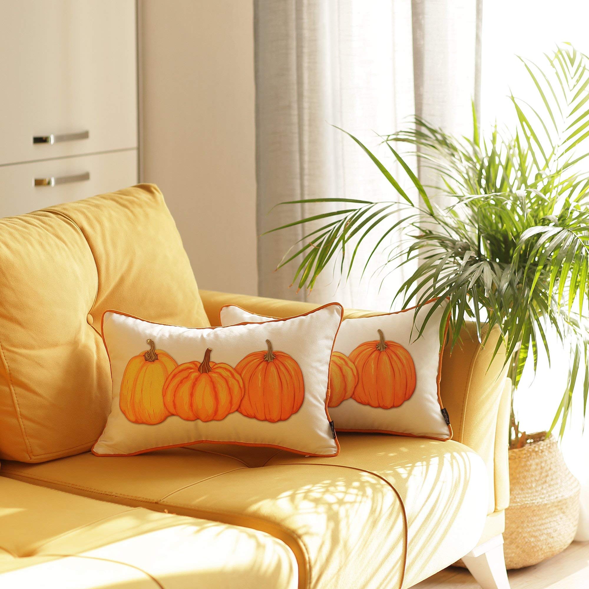 HomeRoots 100% Polyester Brushed Set of 4 20' Thanksgiving Pumpkin Throw Pillow Cover in Multicolor