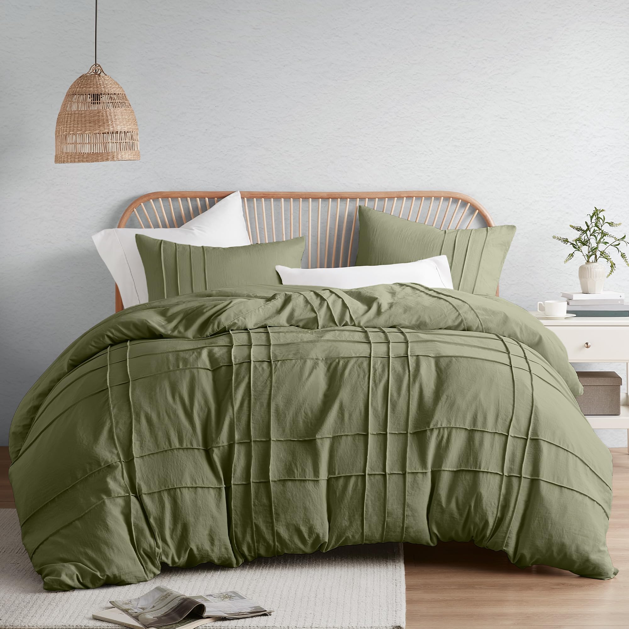 Comfort Spaces Olive Green King Size Duvet Cover Set - 3-Pc Pintuck Pleated Duvet Cover King, All Season Lightweight, Extra Soft