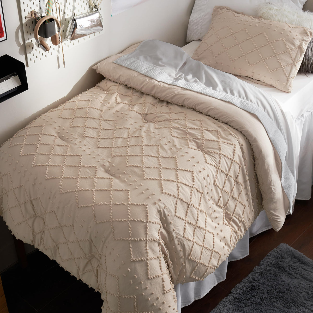 Bedsure Twin/Twin Xl Comforter Set Dorm Bedding - Warm Tan Boho Twin Extra Long Comforter Set For College, Shabby Chic Tufted Be