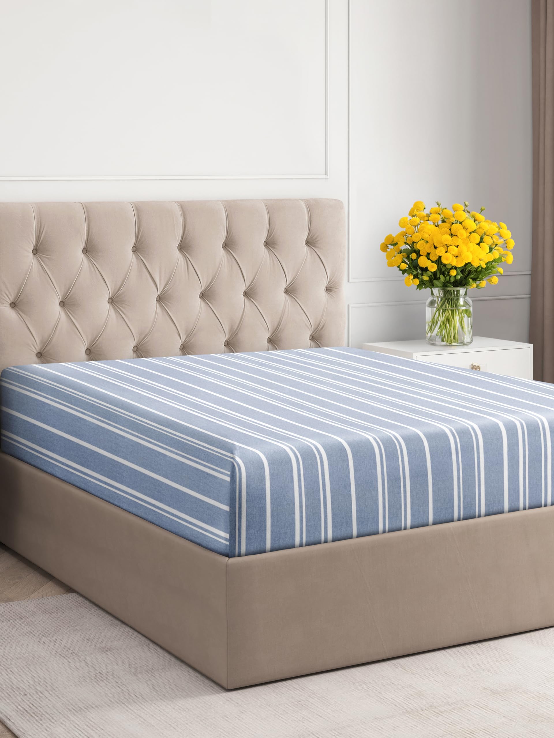 Queen Size Fitted Bed Sheet - Hotel Luxury Single Fitted Sheet Only - Fits Mattress Up To 16 - Extra Soft, Wrinkle Free, Breathable Sheets - Bottom Fitted Sheet - Blue Stripes Single Fitted Sheet Only