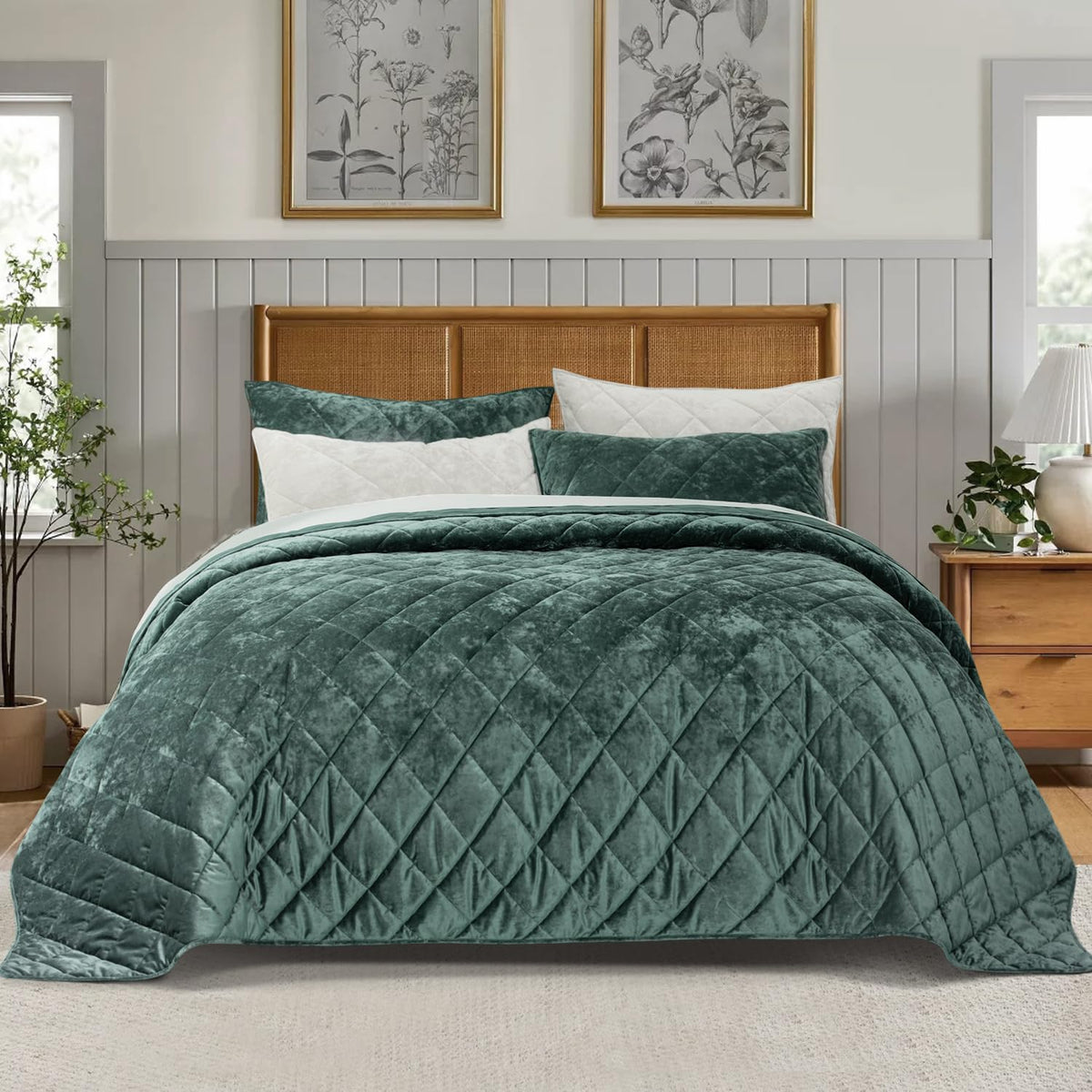 Evergrace Luxury Crushed Velvet Quilt Set King Size, Diamond Quilted Lightweight Velvet Comforter, Ultra Soft Oversized Bedsprea
