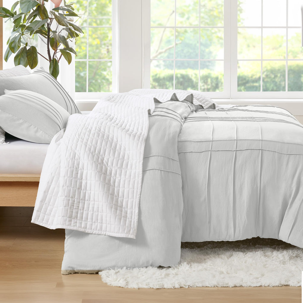 Comfort Spaces Silver Queen Size Duvet Cover Set - 3-Pc Pintuck Pleated Duvet Cover Queen, All Season Lightweight, Extra Softness Pre-Washed Microfiber Queen Bed Cover Shams, Queen
