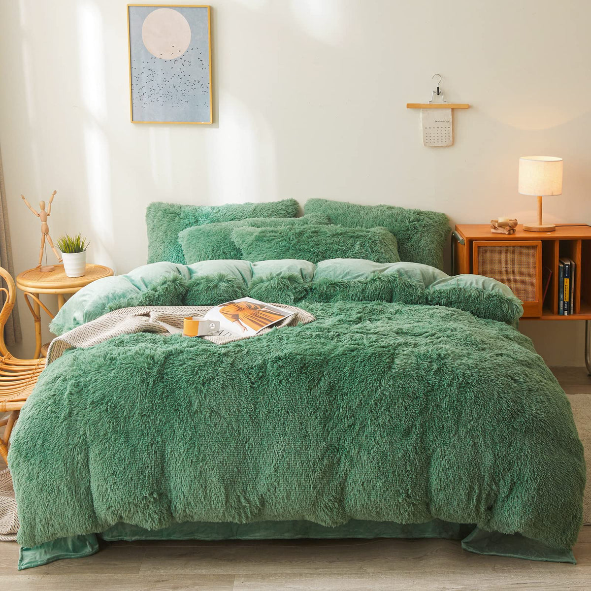 Foppa Green Plush Comforter Cover Set Queen - Ultra Soft Faux Fur Green Bedding Sets 3 Pieces (1 Fluffy Duvet Cover + 2 Shaggy P