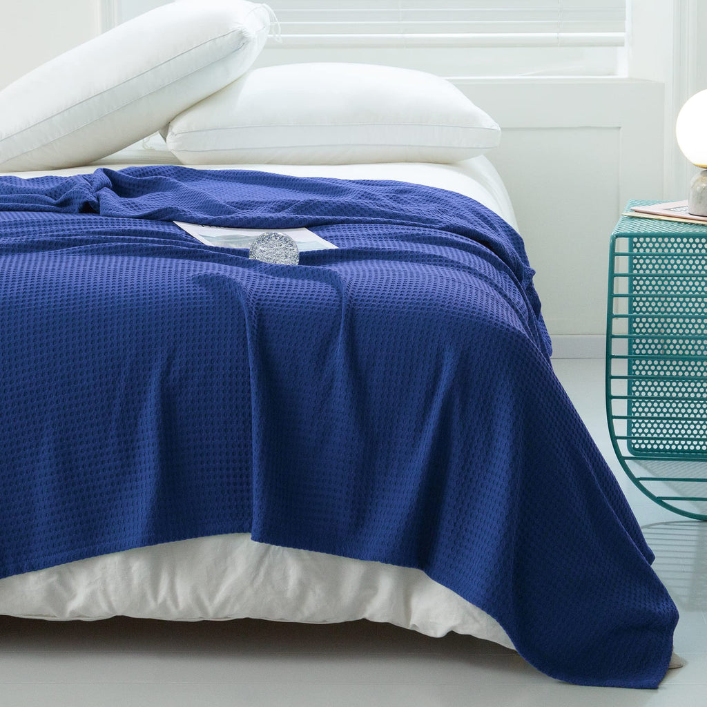 Amyhomie Cooling Blanket Twin Size, 100% Rayon Derived From Bamboo, Cool Summer Blanket For Hot Sleepers Soft Comfy Waffle Light
