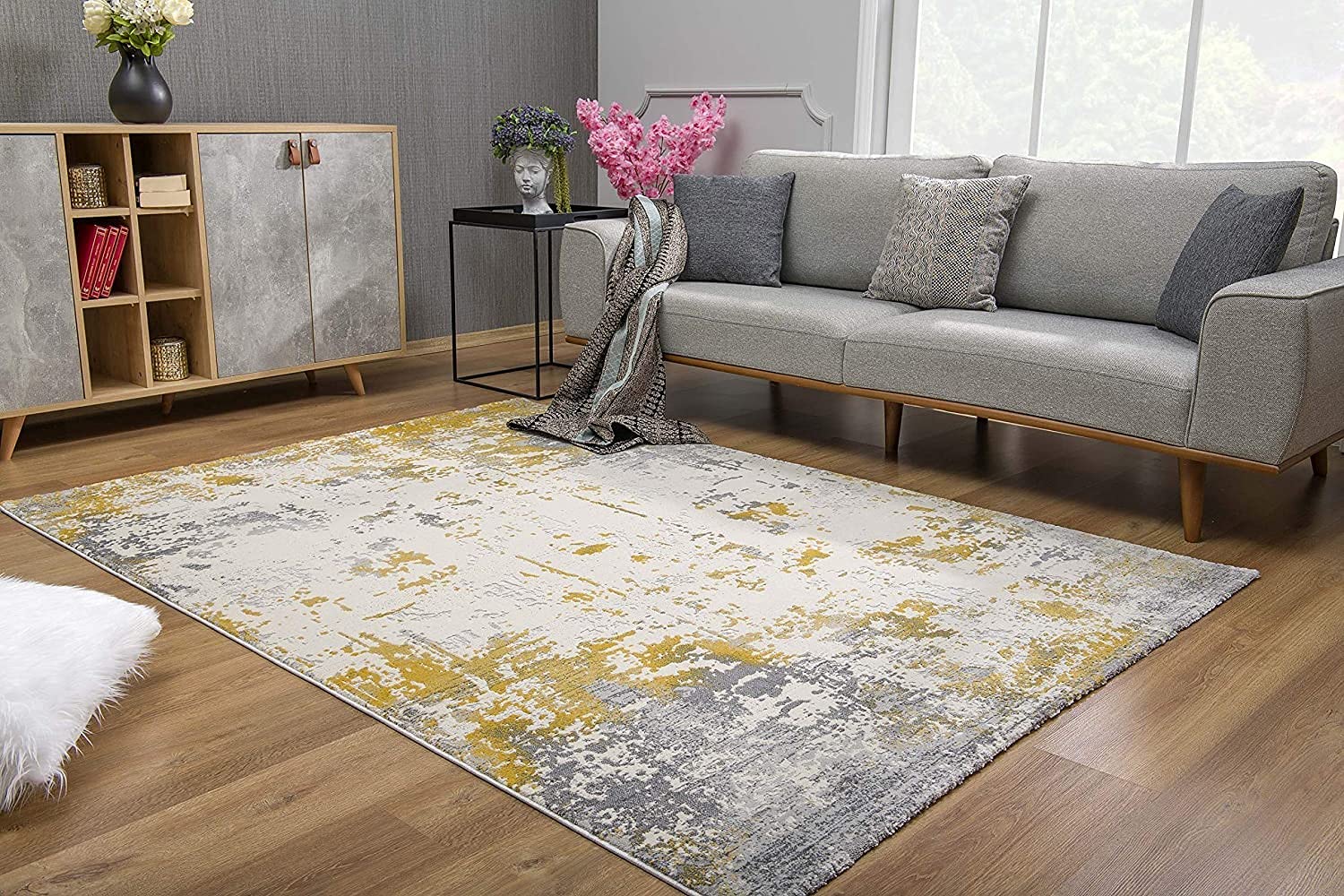 HomeRoots 100% High Grade Polypropylene 2â€ x 10â€ Gold and Gray Abstract Runner Rug