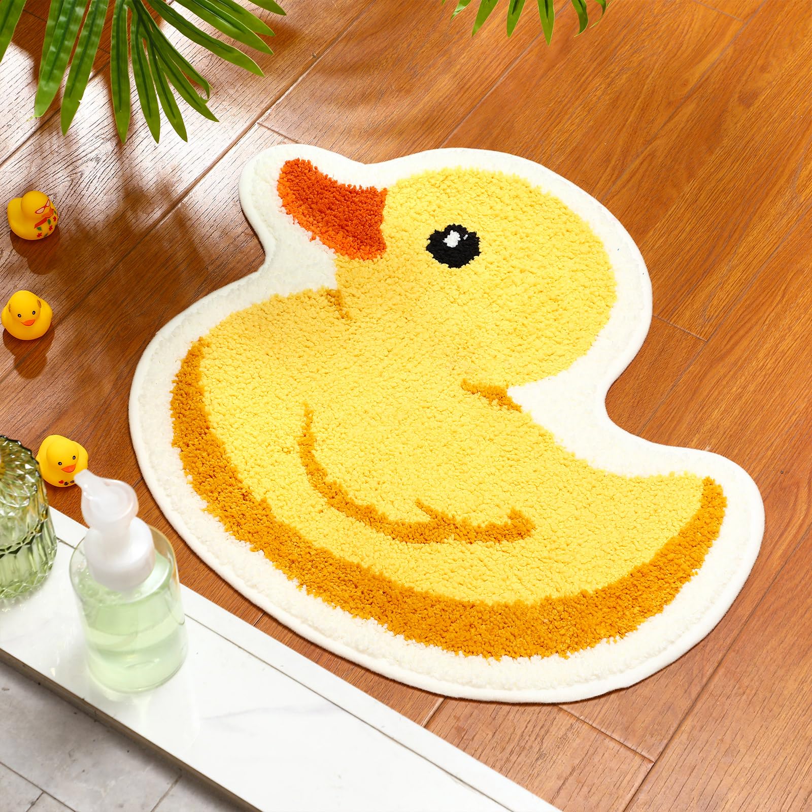 Duraaamo Cute Duck Bath Mat Ducky Bathroom Rugs Non Slip Washable Floor Rugs Soft Tufted Yellow Plush Doormat for Bathroom Bedro