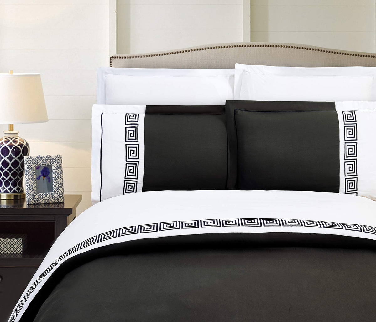 Elegant Comfort Luxurious Hotel Collection Super-Soft 1500 Thread Count Egyptian Quality 3-Piece Greek Pattern Duvet Cover Set,