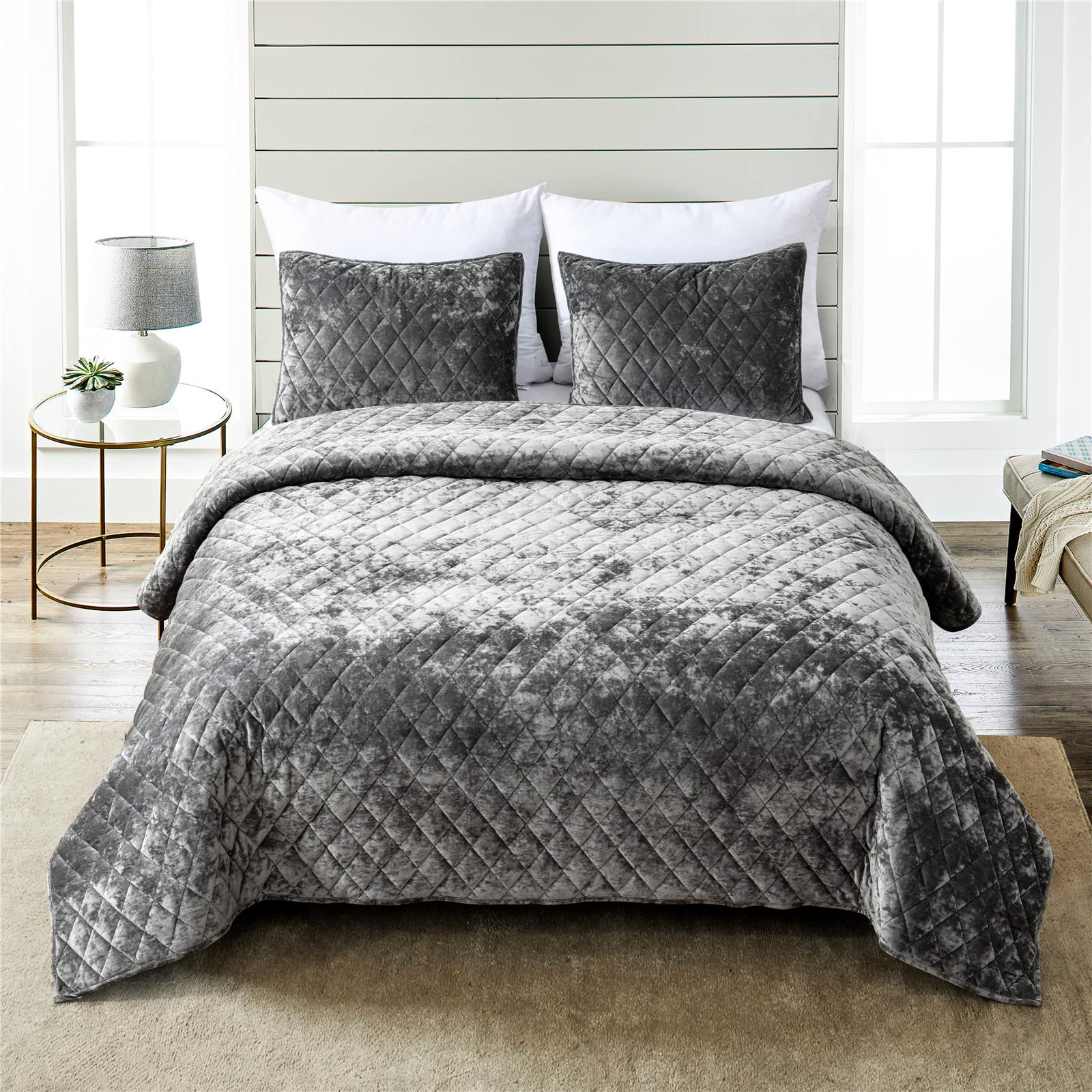 Fredsure Distressed Velvet Quilt Set, 3 Pieces Grey Queen, Distressed Velvet Face And Brushed Microfiber Reverse With Diamond Qu