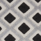 HomeRoots 100% Polypropylene 7’ x 10’ Black White Gray Indoor Outdoor Area Rug