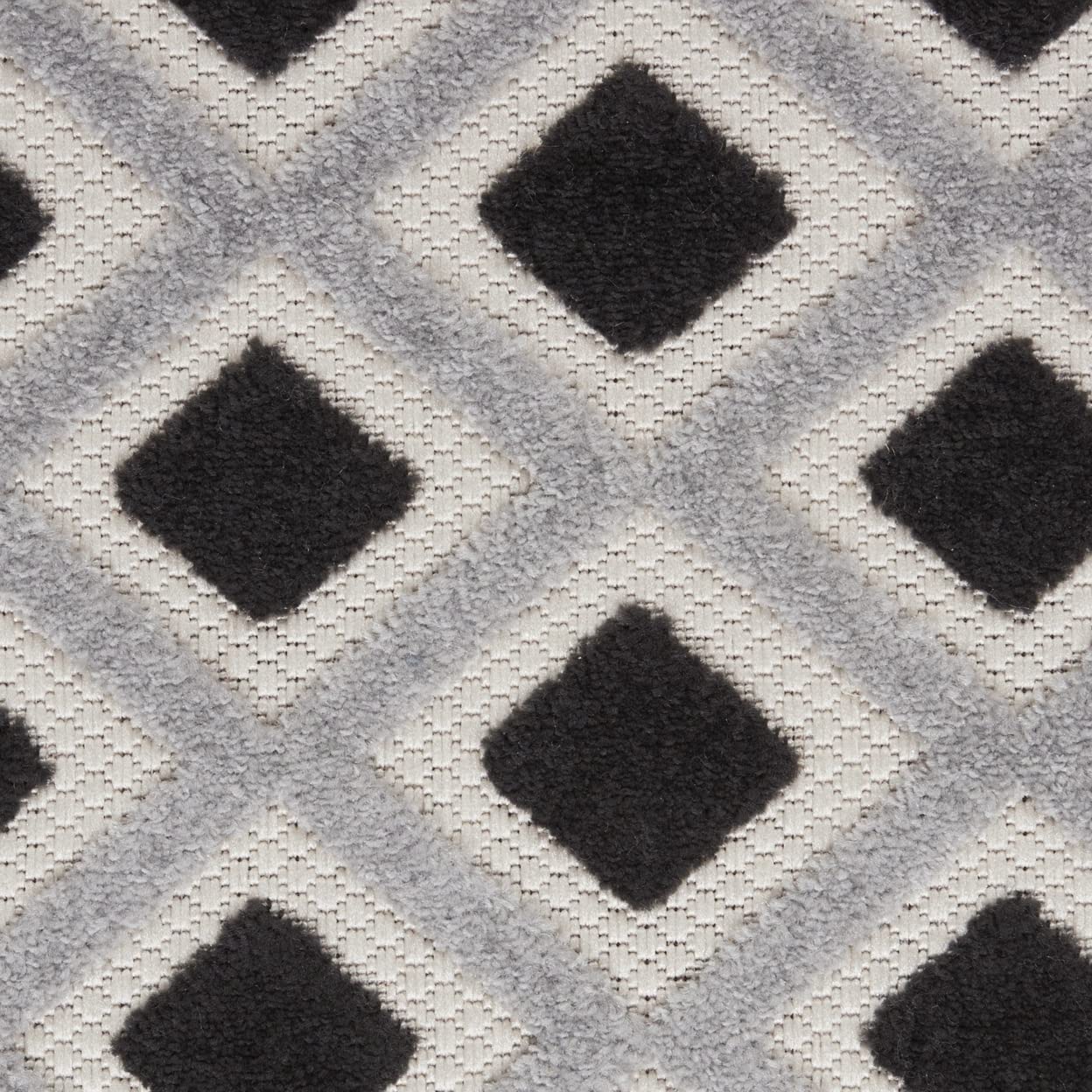 HomeRoots 100% Polypropylene 7’ x 10’ Black White Gray Indoor Outdoor Area Rug