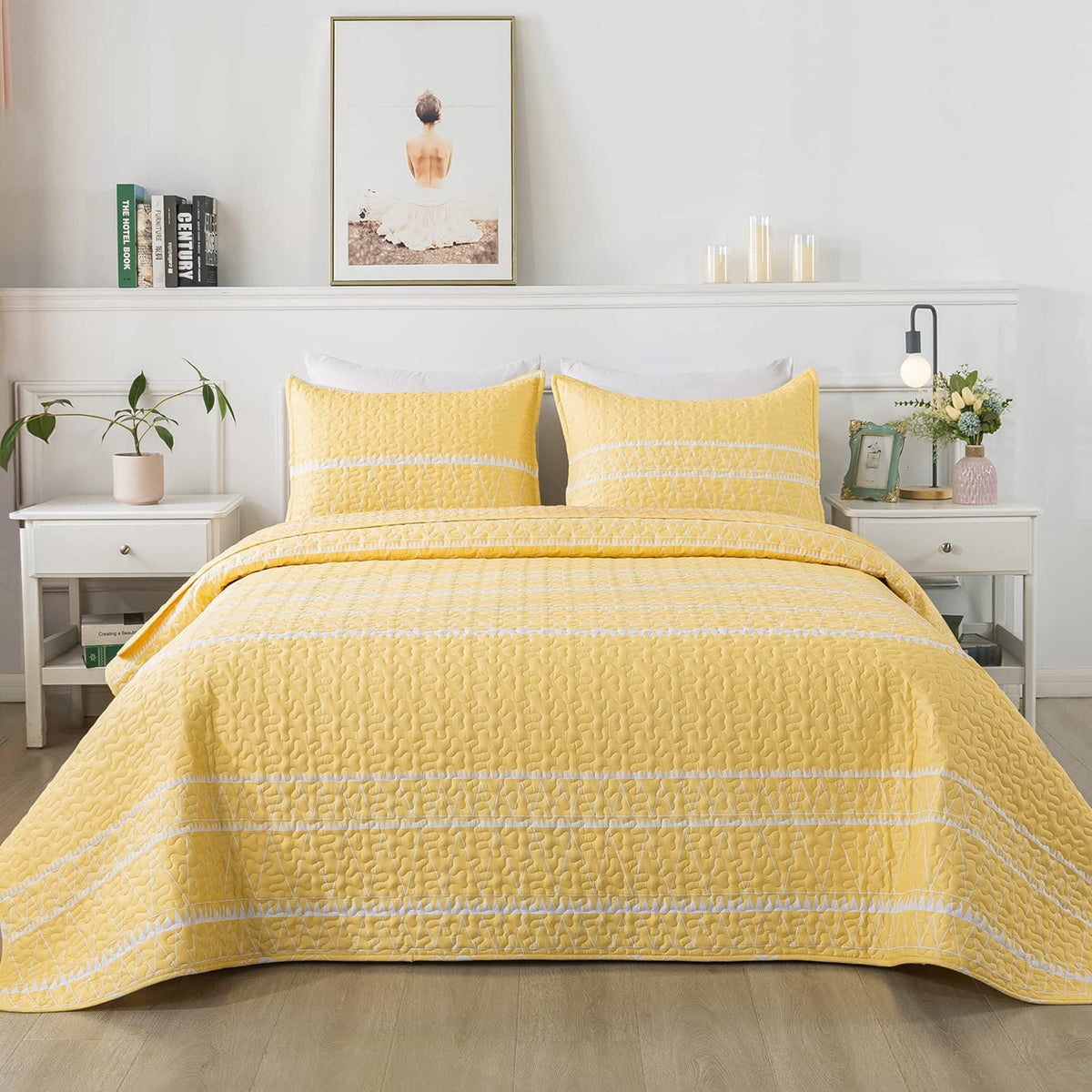 Andency Yellow Quilt Set Queen (90X96 Inch), 3 Pieces(1 Striped Triangle Printed Quilt And 2 Pillowcases), Bohemian Summer Light