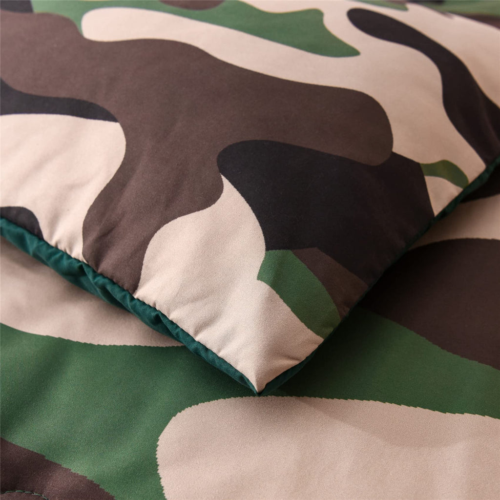 Meeting Story Camouflage Bedding Set, Green Camouflage Comforter Set, 3 Pcs One Comforter And Two Pillowases, All Season Soft Be