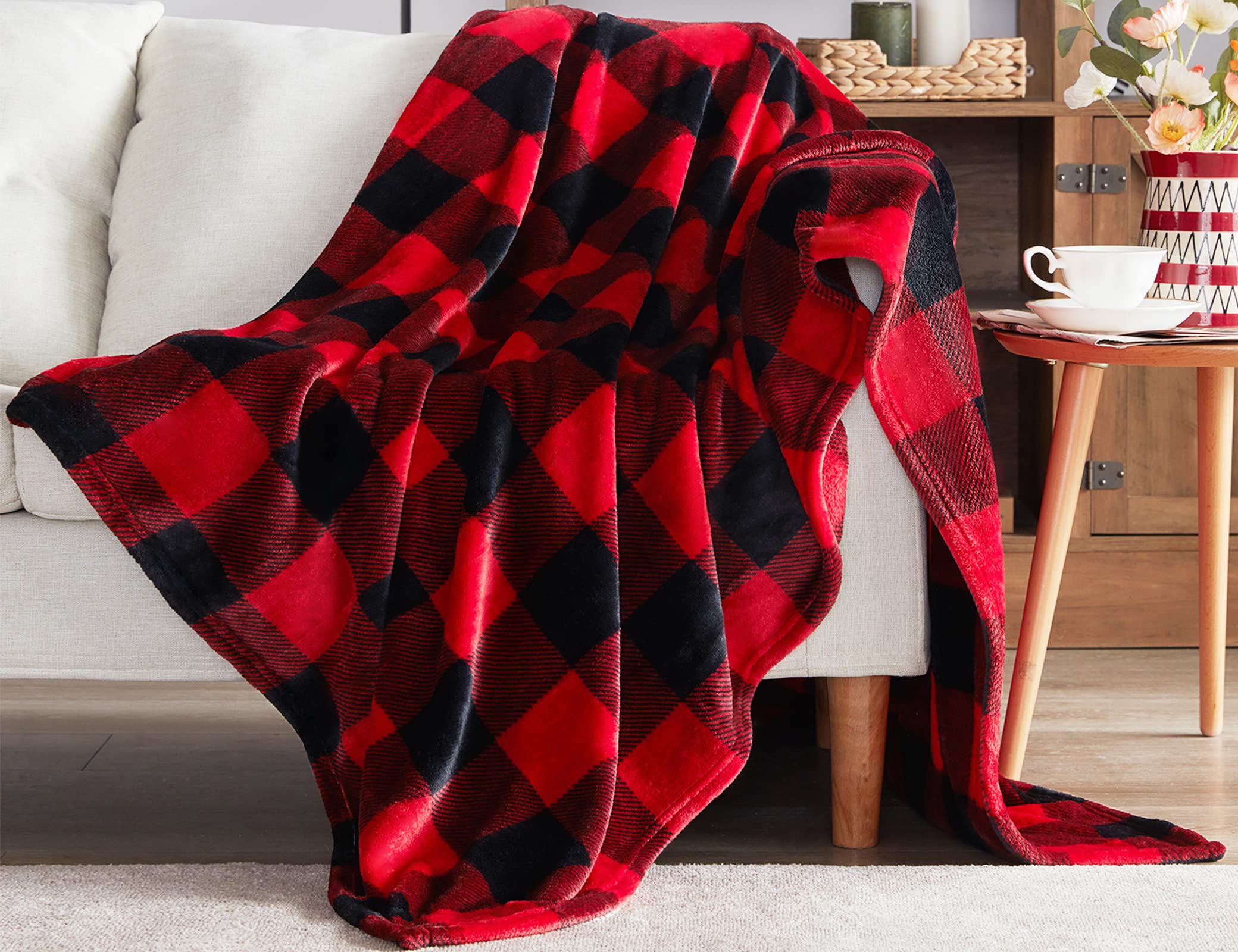 Touchat Fleece Throw Blankets, Buffalo Plaid Throw Blanket For Couch Sofa Bed, Soft Warm Fuzzy Cozy Plush Checkered Christmas Bl