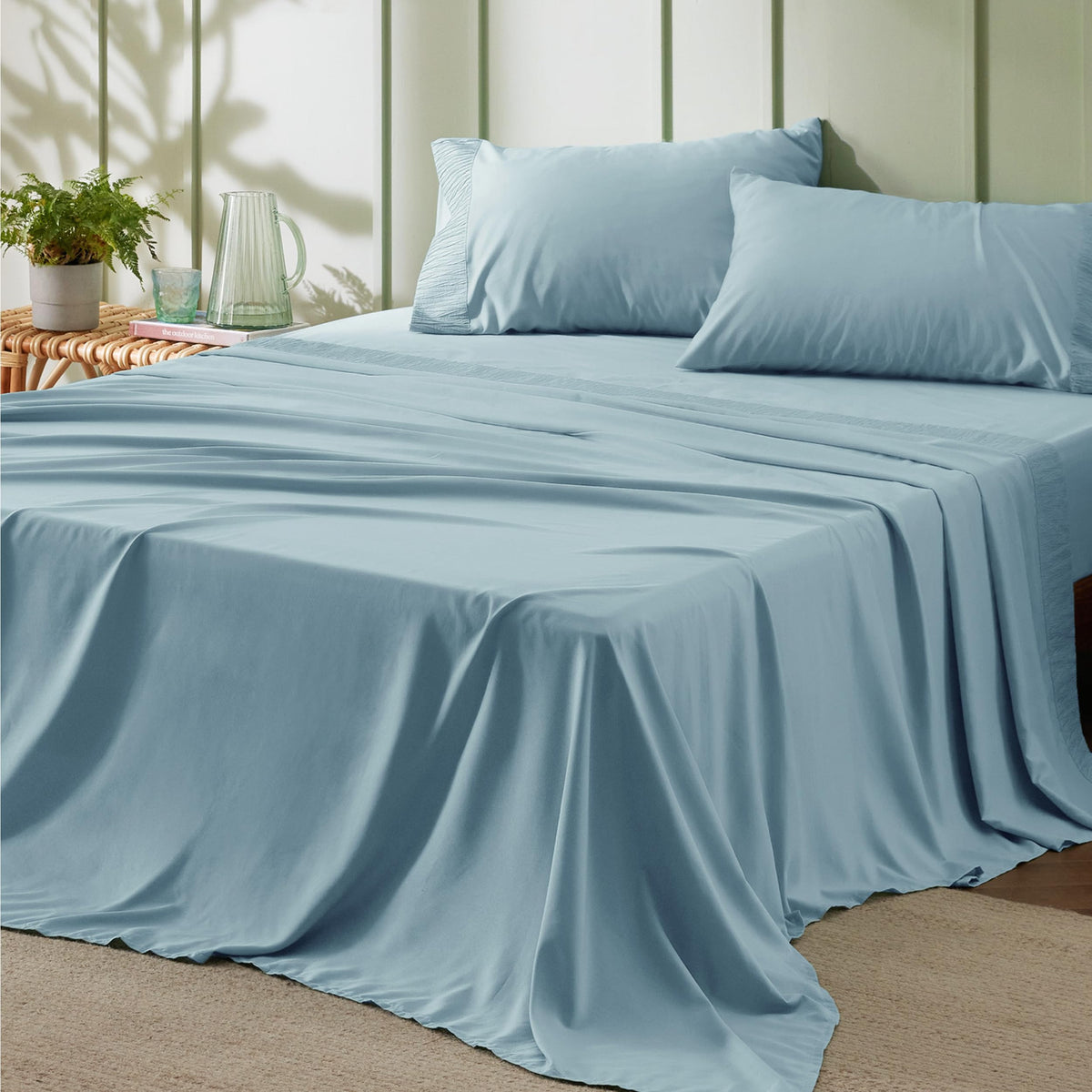 Bedsure Queen Sheet Set - Soft Sheets For Queen Size Bed, 4 Pieces Hotel Luxury Sky Blue Queen Sheets, Easy Care Polyester Micro