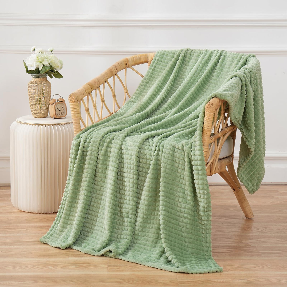 Puncuntex Flannel Fleece Throw Blanket Sage Green 60''  80'',Super Soft Plush Cozy Blanket With Square Grid Design Luxury For Co