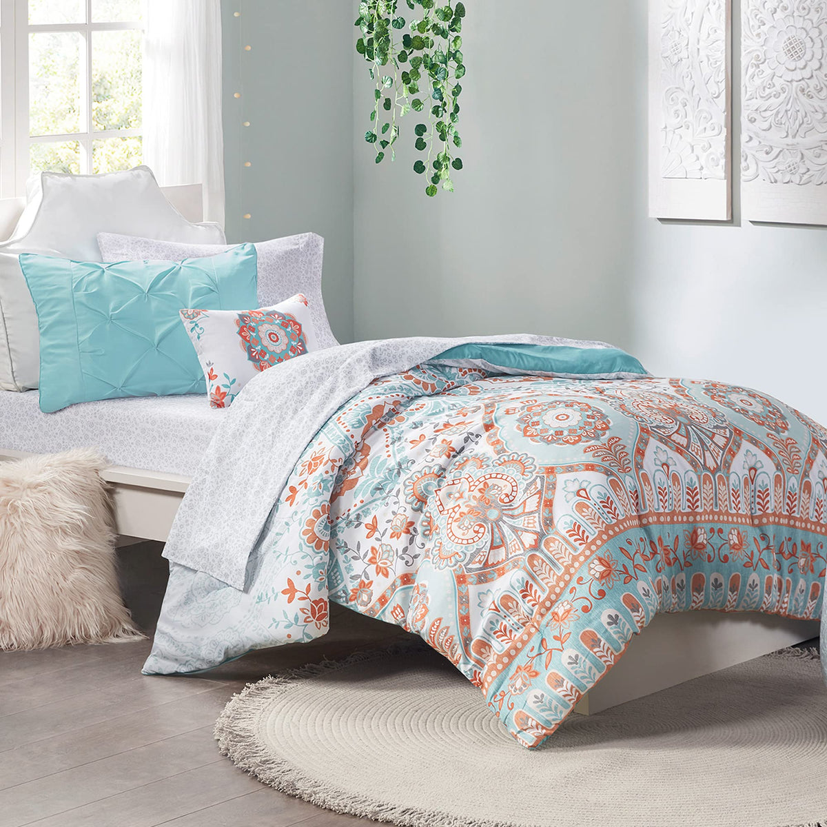 Intelligent Design Complete Bed In A Bag Casual Boho Comforter With Sheet Set Decorative Pillow, All Season Bedding Set, Twin Xl