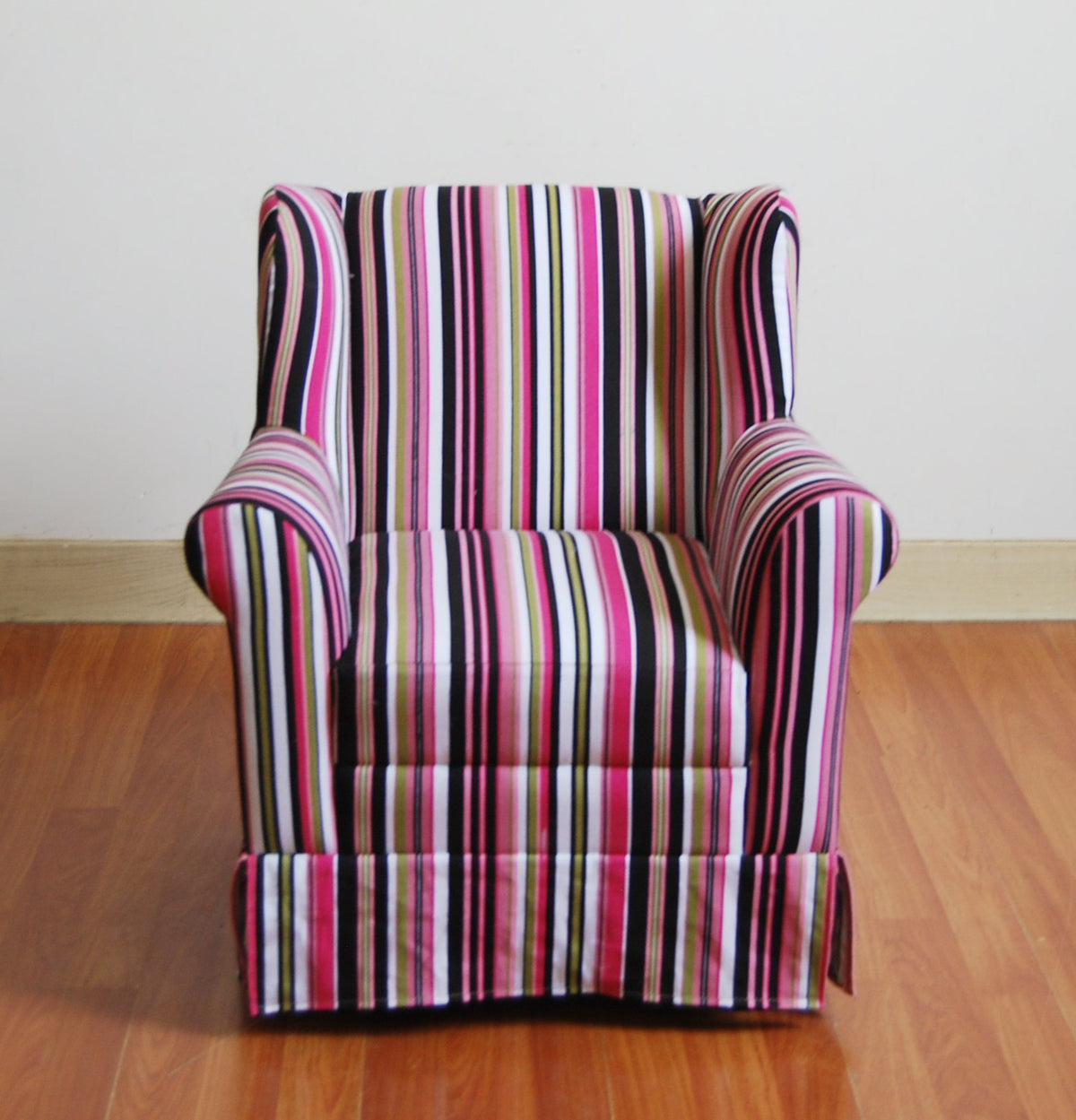 4D Concepts Girls Striped Wingback Chair