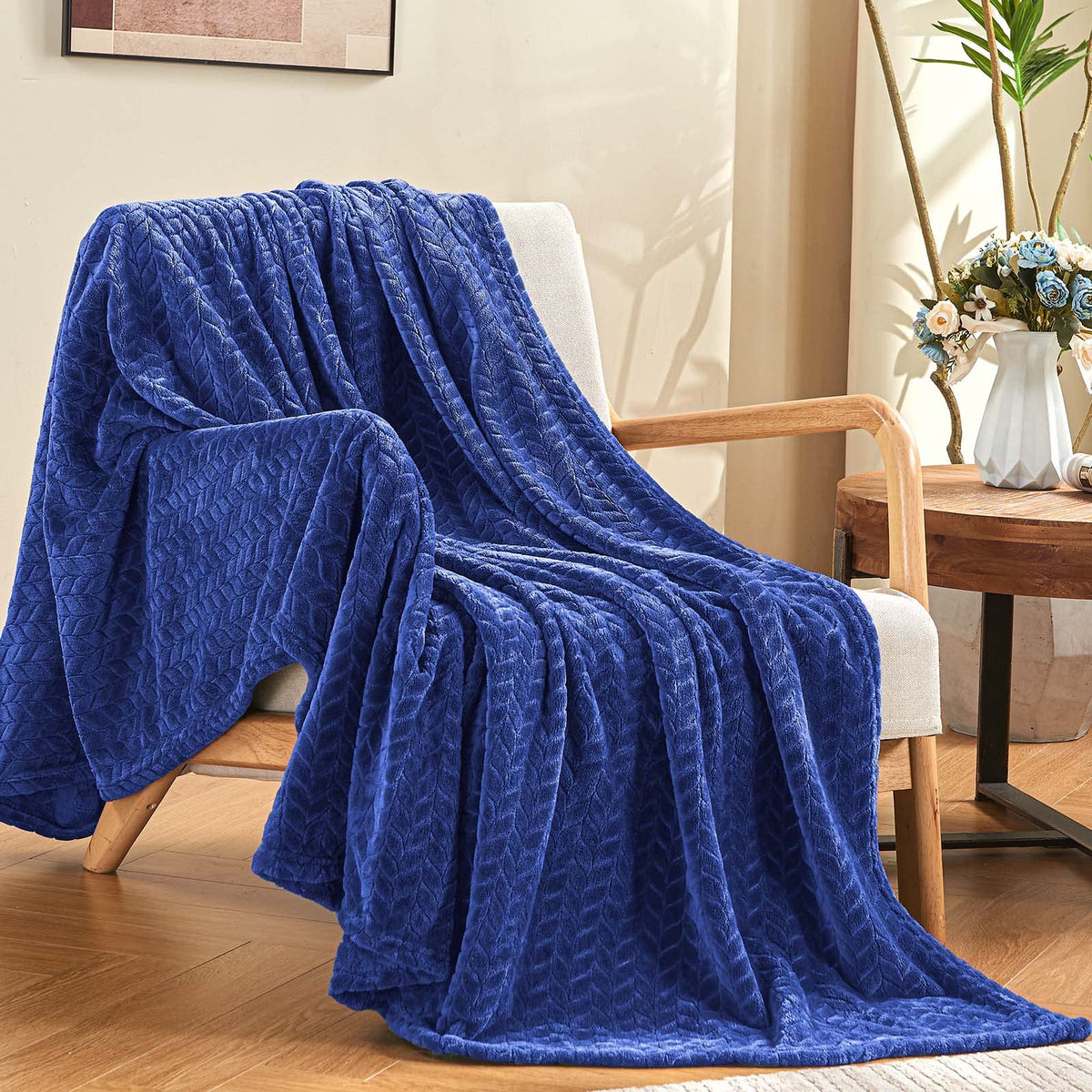 Inhand Royal Blue Throw Blanket, Super Soft Fuzzy Blanket For Couch Sofa Bed Office, Cozy Plush Fleece Blanket Throw Size, Washa