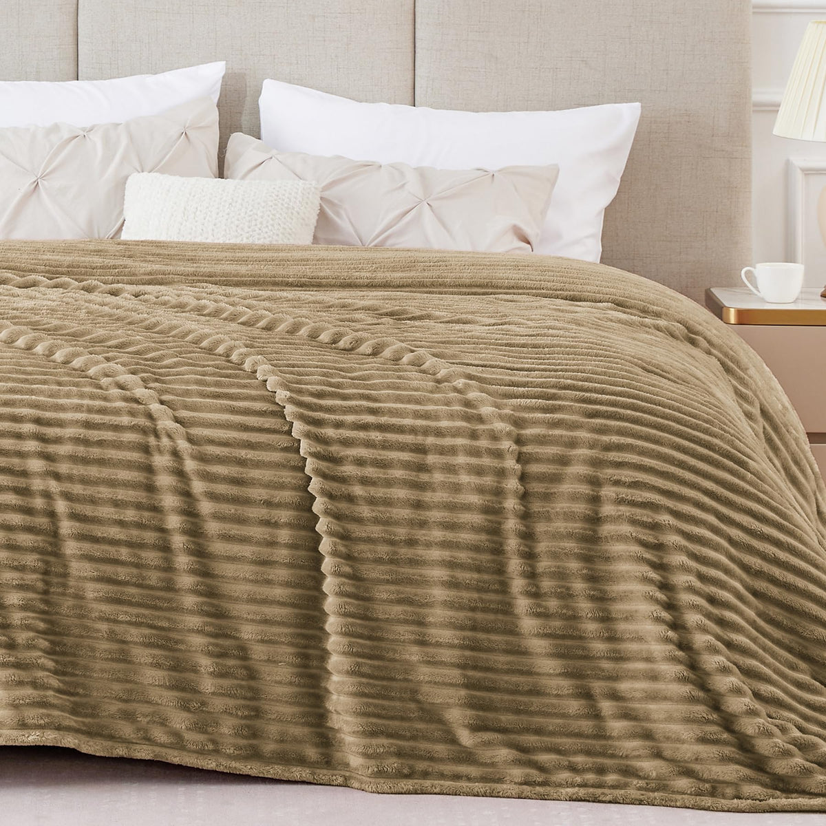 Bedelite Fleece Blanket King Size - 3D Ribbed Jacquard Soft And Warm Decorative Fuzzy Blankets - Cozy, Fluffy, Plush Lightweight