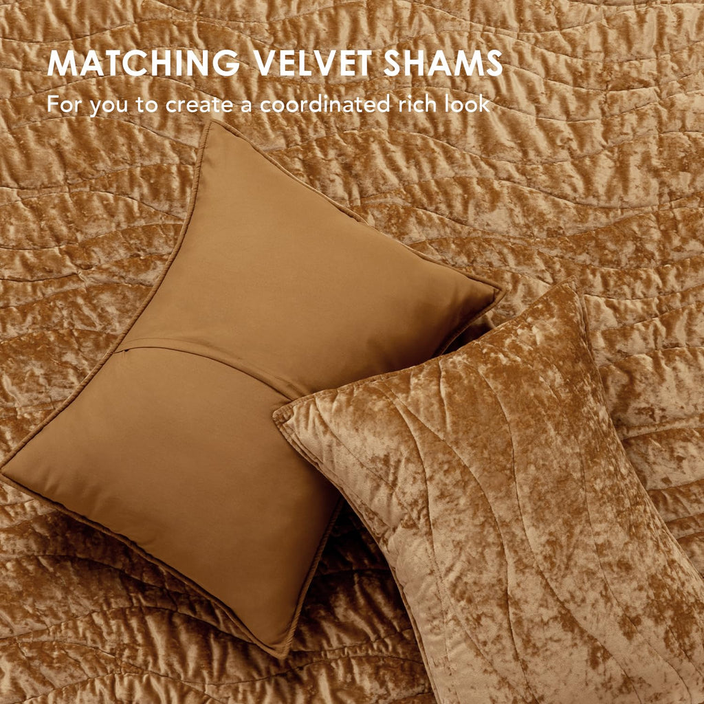 Evergrace Luxury Velvet Quilt King Size, Ultra Soft Velvet Bedding Set, Lightweight Velvet Comforter For All Season, Wave Crushe