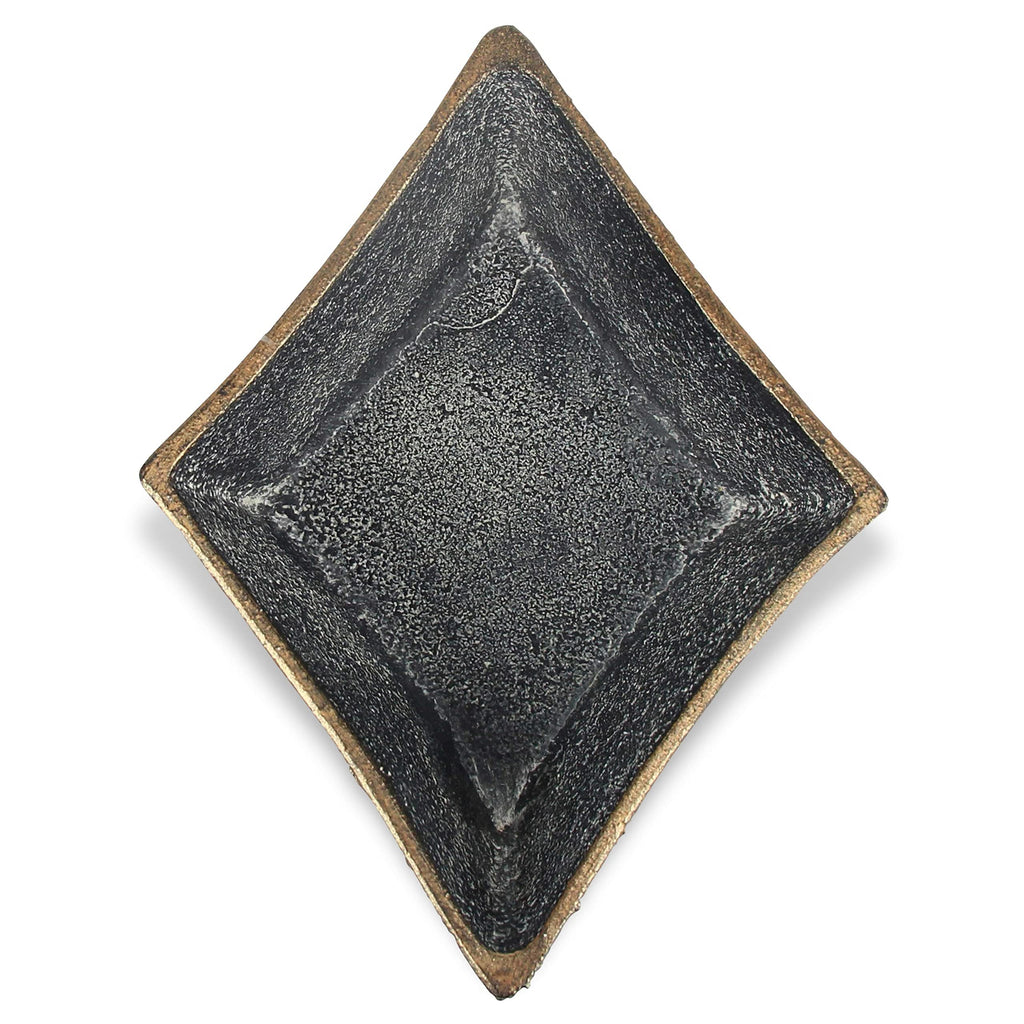 HomeRoots 5' Black Novelty Metal Handmade Tray