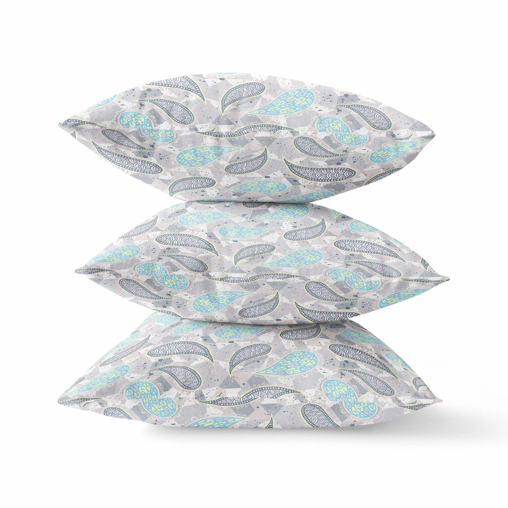 HomeRoots Broadcloth 18â€ Gray Cream Boho Paisley Indoor Outdoor Throw Pillow