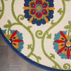 HomeRoots Blue/Multicolor 100% Polypropylene 5’ Round Blue Vines Indoor Outdoor Area Rug