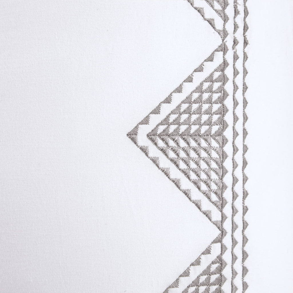 Ink+Ivy Pillow, 26'X26', White Euro Sham