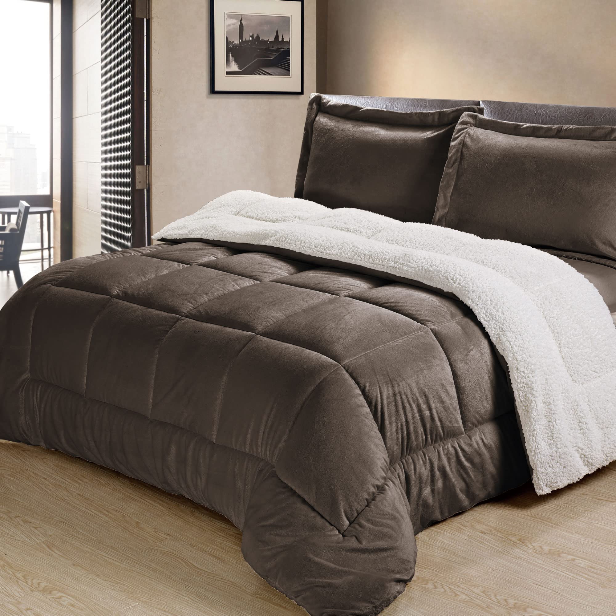 Cathay Home Twin Comforter Set: Ultra Soft And Plush Reversible Micromink And Sherpa 2-Piece Bedding Set, Chocolate, Twin (66'