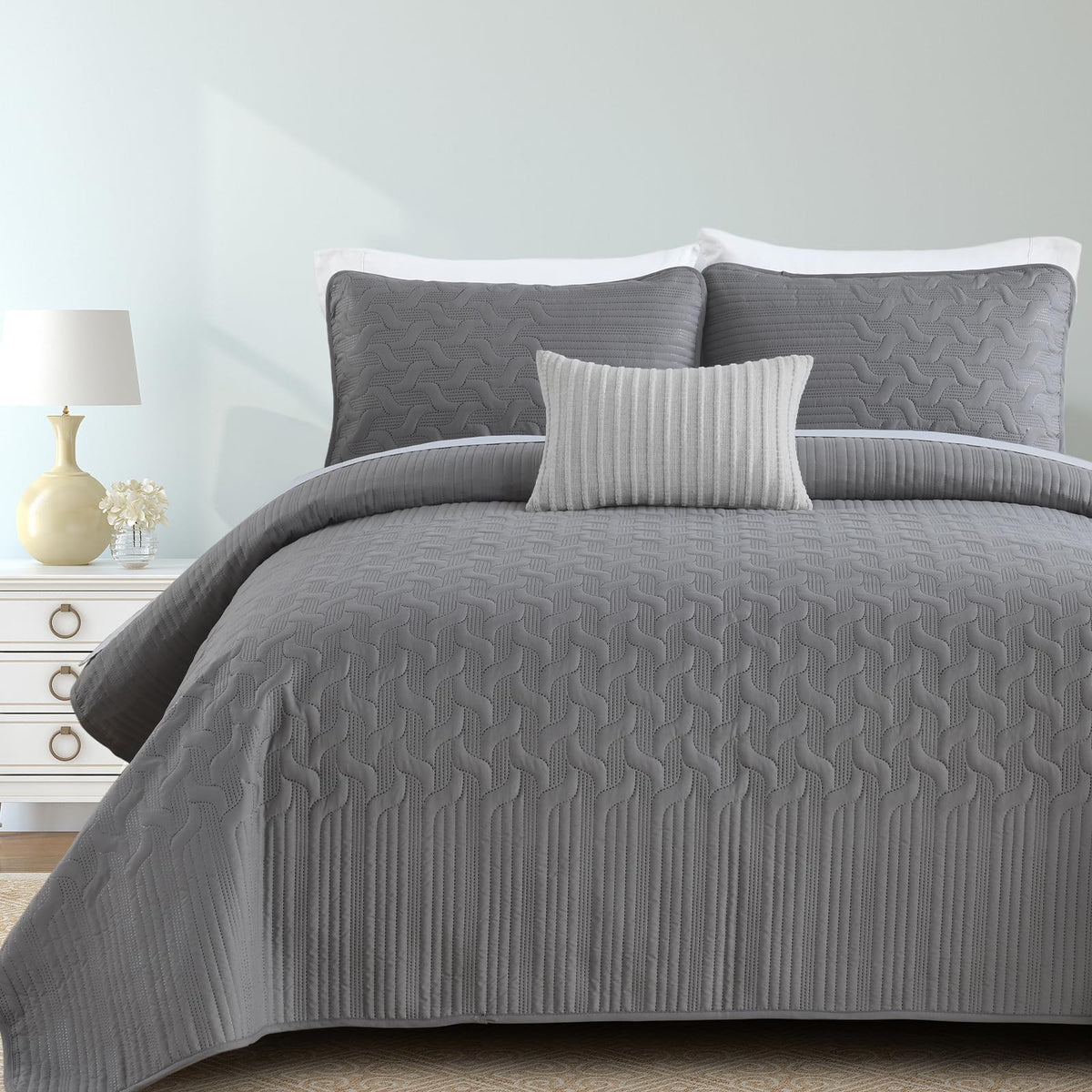 Yiran Grey Quilt Set Queen Size Lightweight Bedspread Ultrasonic Wave Pattern Soft Microfiber Coverlet for All Season Modern Sty