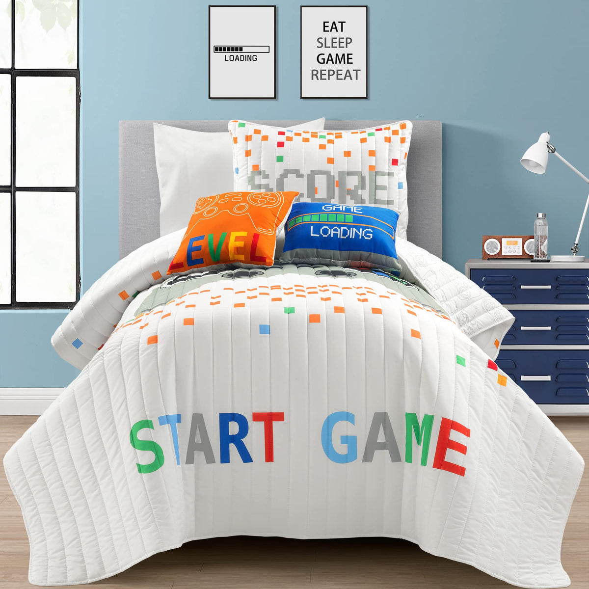 Lush Decor Video Games Reversible Oversized 4 Piece Quilt Set, Twin, White