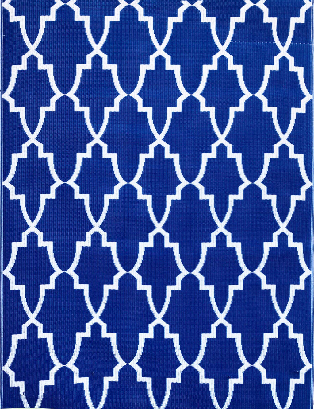 Mad Mats Geometric Outdoor Rug, Reversible Plastic Mat (4' X 6', Casa Blanca - Blue/White)