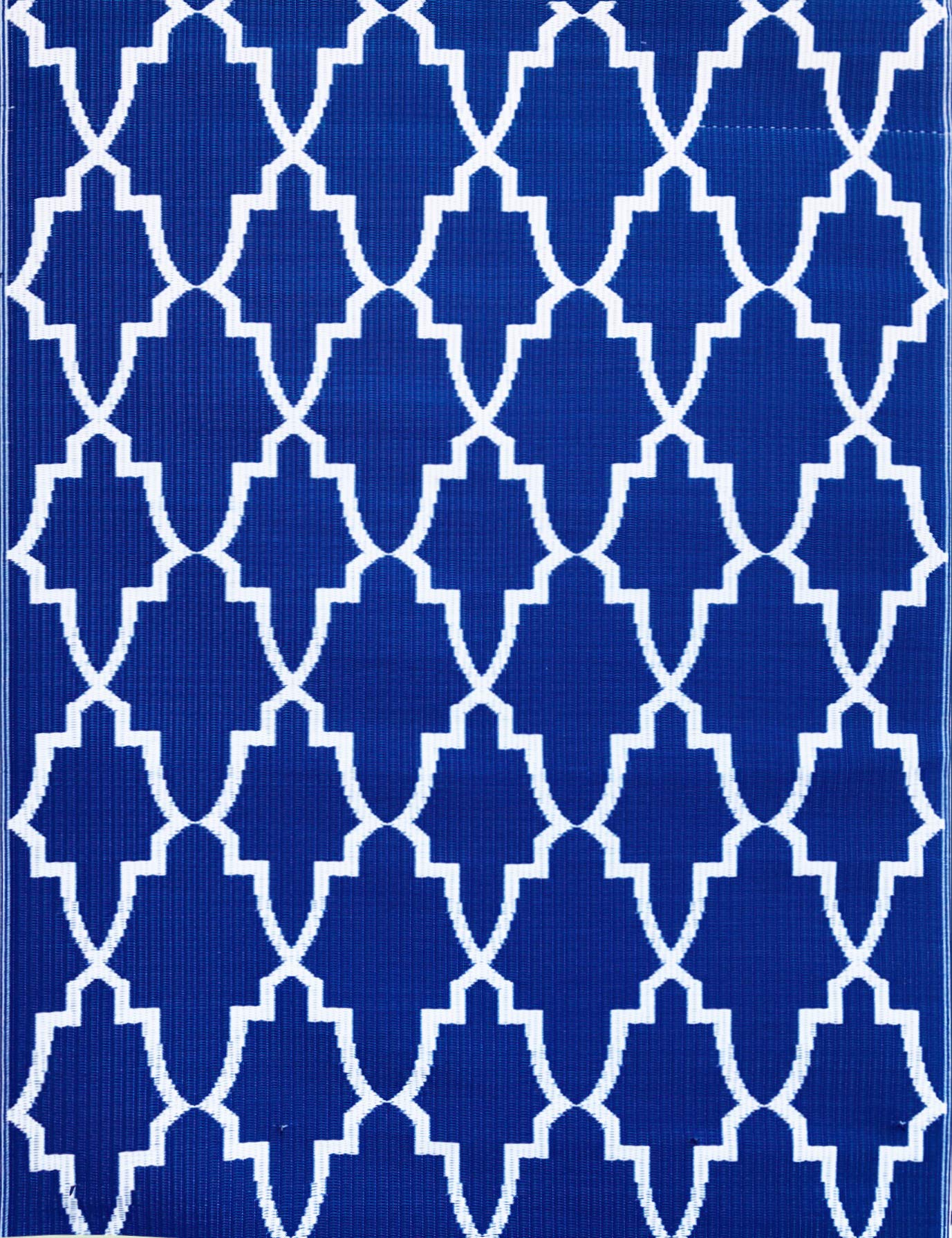 Mad Mats Geometric Outdoor Rug, Reversible Plastic Mat (4' X 6', Casa Blanca - Blue/White)