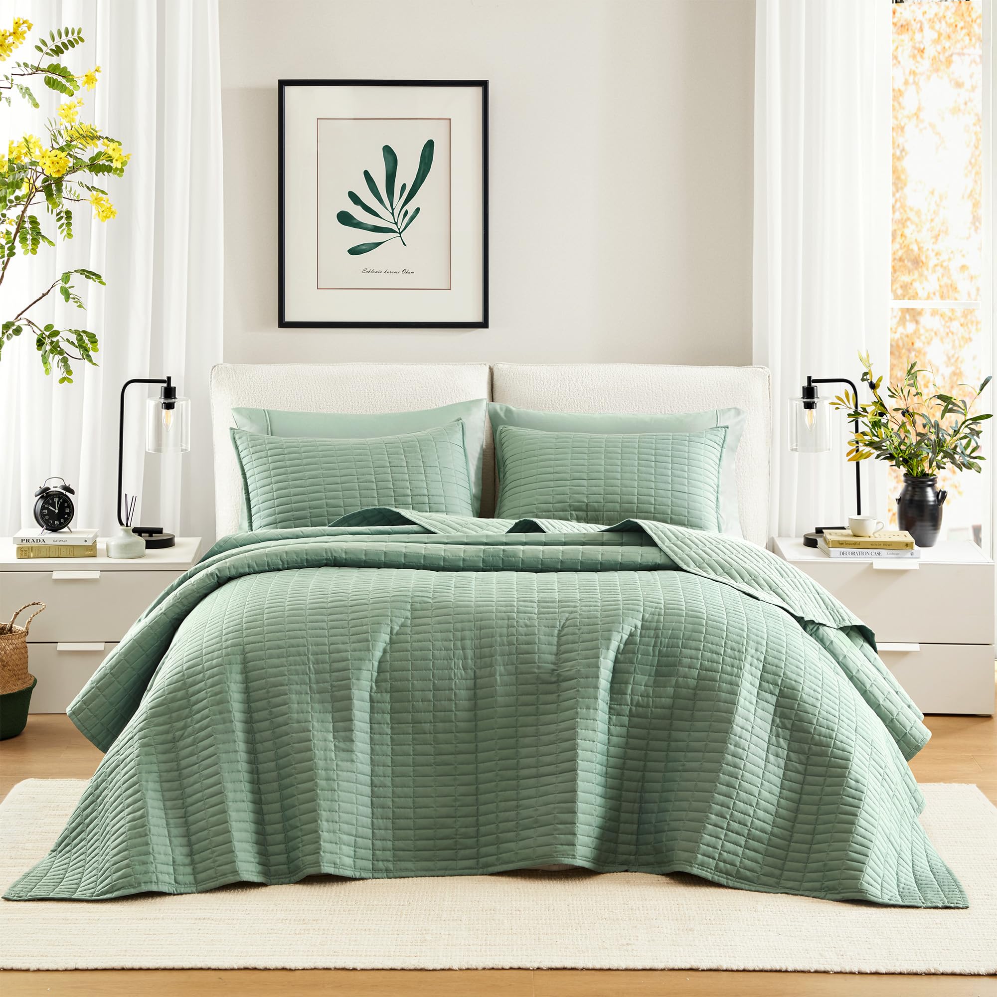 Comfort Spaces Queen Quilt-All Season Bedding, Sage Green Bedspread With Double Sided Stitching Design, Soft Summer Blanket Matc