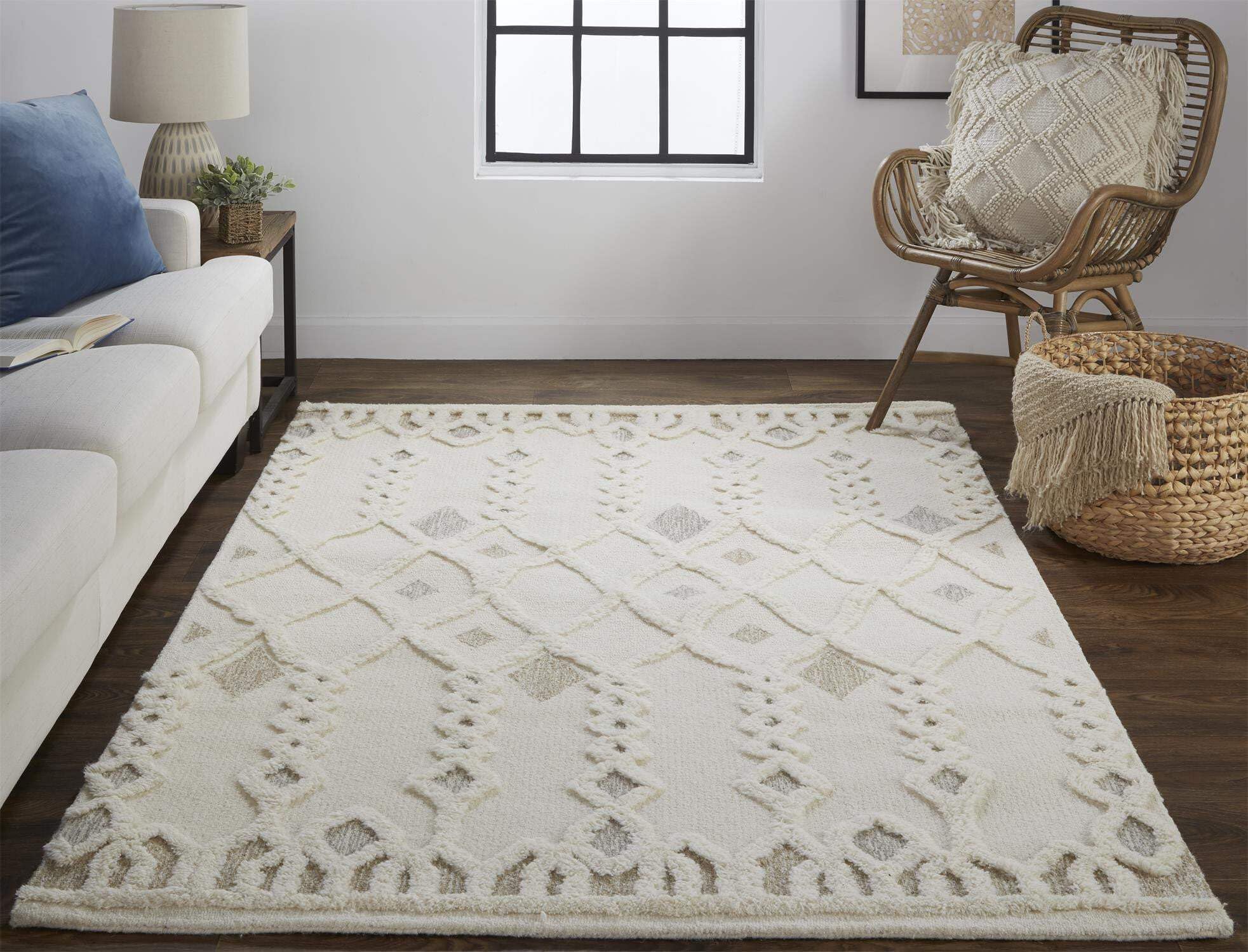 HomeRoots 512805 9 x 12 ft. Ivory Tan & Silver Wool Geometric Hand Tufted Handmade Stain Resistant Rectangle Area Rug