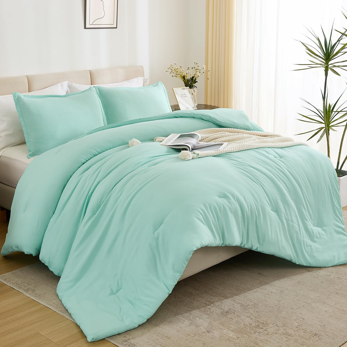 Litanika Comforters Mint Green King Size, 3 Pieces Lightweight Solid Bedding Set & Collections, All Season Fluffy Bed Set (104X9