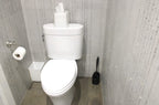 Comfort Rubber Ergonomic Grip Black Toilet Bowl Brush Under Rim Lip Brush And Storage Caddy For Bathroom