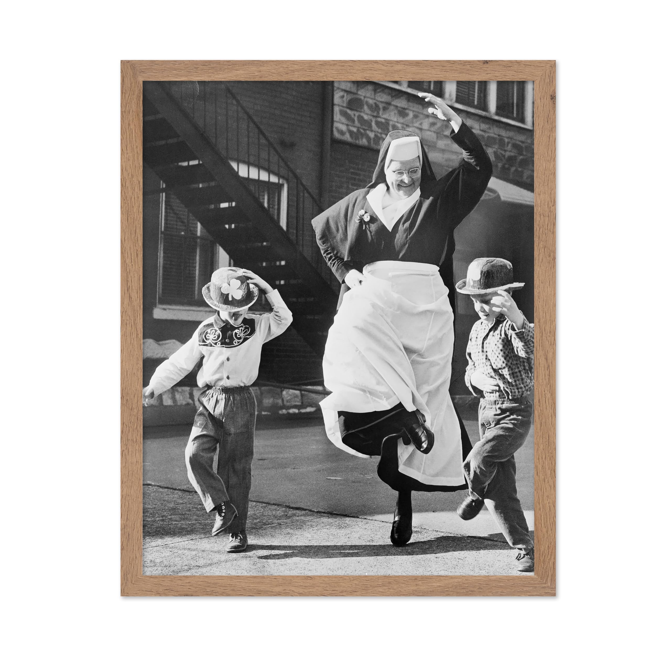 Poster Master Vintage Irish Dancing Poster - Retro Dancing Nun Print - Saint Patricks Day Art - Ireland Art - Gift for Him, Her