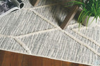 HomeRoots 5'X8' Ivory Grey Machine Woven Abstract with Fringe Indoor Area Rug