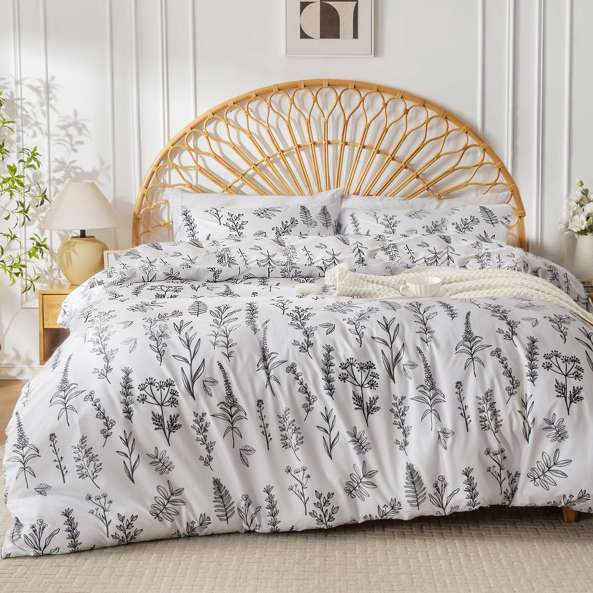 Muxhomo Duvet Cover Full Size, Reversible Floral White Duvet Cover Set With Zipper Closure, 3 Pieces Botanical Patterns Soft Mic