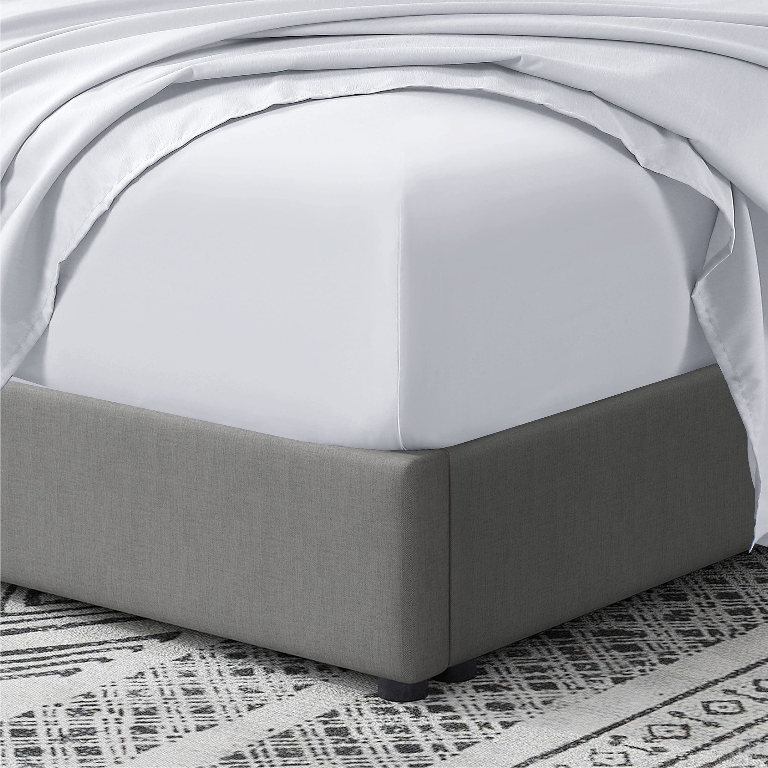 Cathay Home King Fitted Sheet - Double Brushed Ultra Soft - Wrinkle & Fade Resistant - 21' Extra Deep Pocket Fitted Sheet Only - Good Fit For 19'-23' Deep Mattress (King, White)