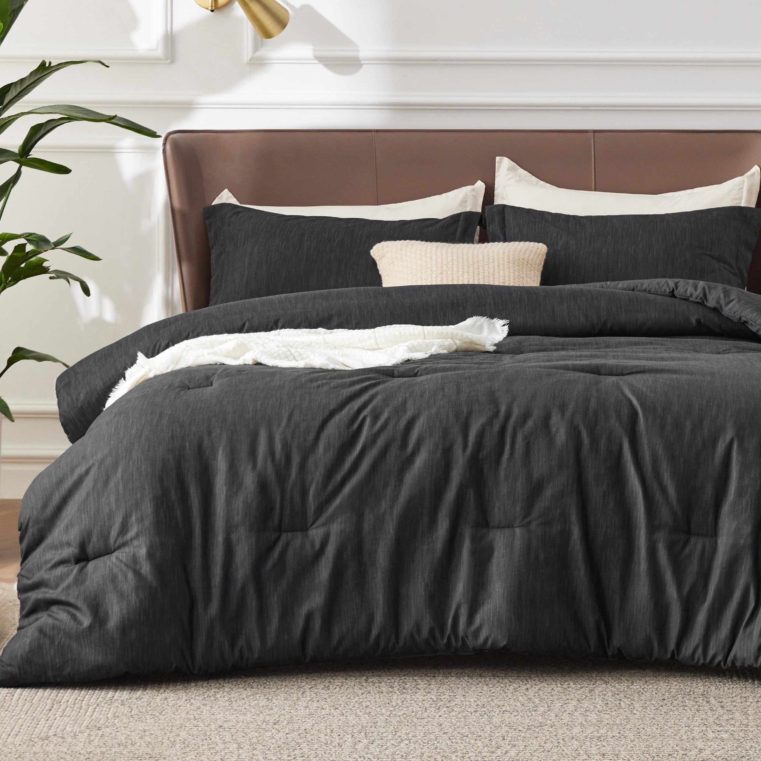 Bedsure Queen Comforter Set - Black Comforter Queen Size, Soft Bedding For All Seasons, Cationic Dyed Bedding Set, 3 Pieces, 1 C