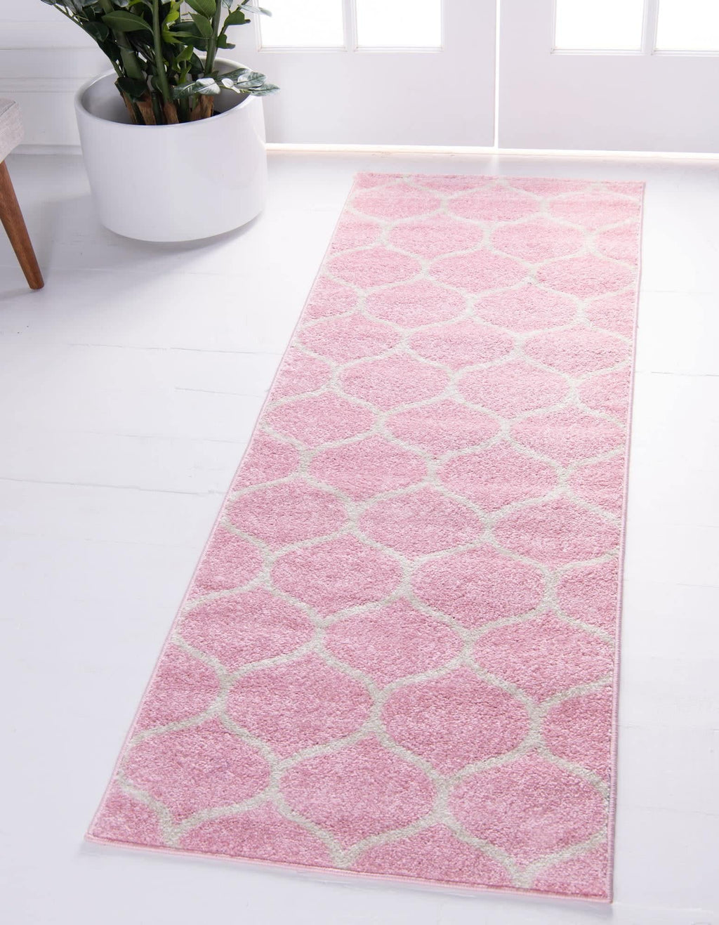 Unique Loom Trellis Frieze Collection Area Rug - Rounded (2' x 8' 8'' Runner, Light Pink/ Ivory)