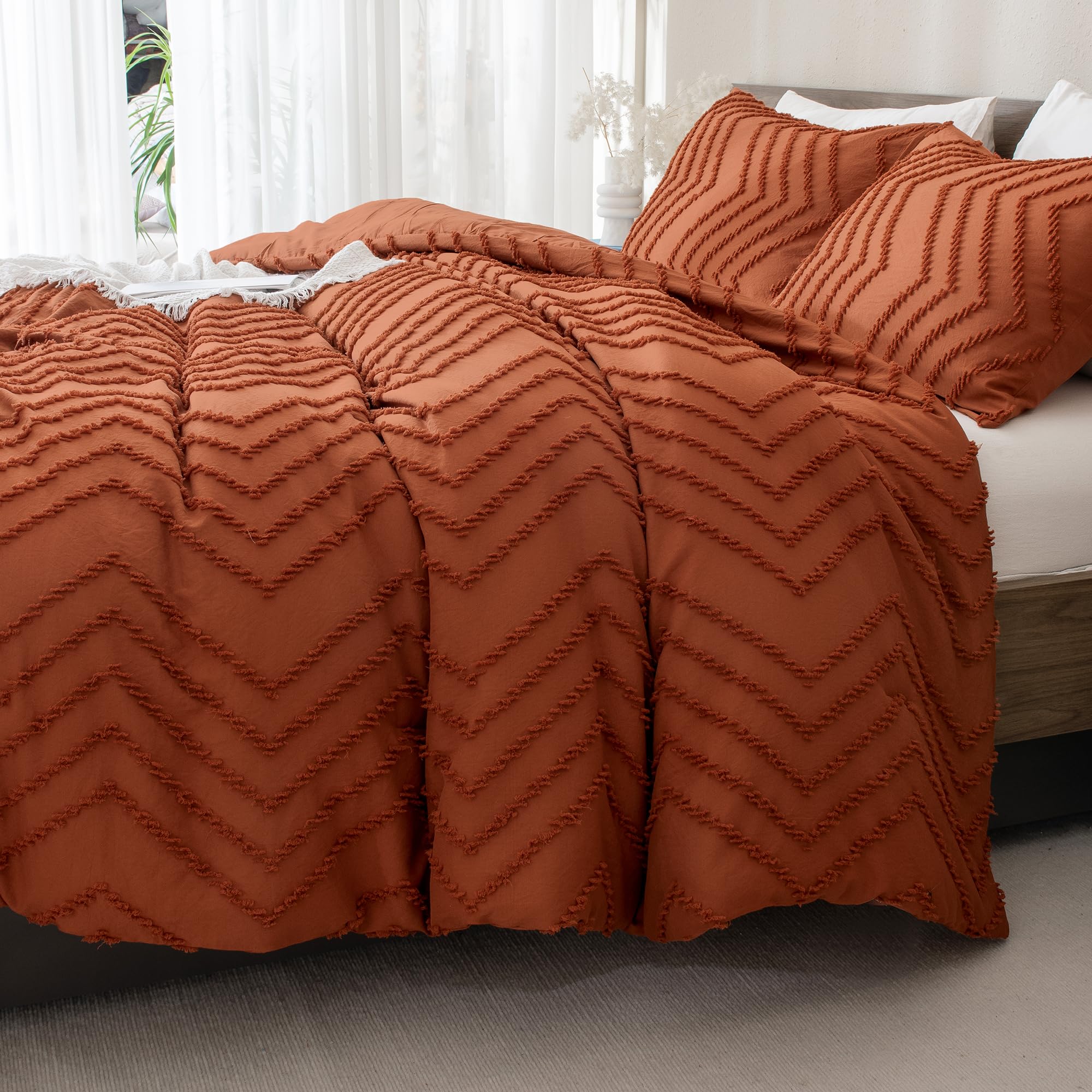 Andency Burnt Orange King Size Comforter, Boho Terracotta Soft Warm Bedding Comforter Sets For King Bed, 3 Pieces Rust Chevron Tufted Aesthetic Microfiber Lightweight Comforter Set