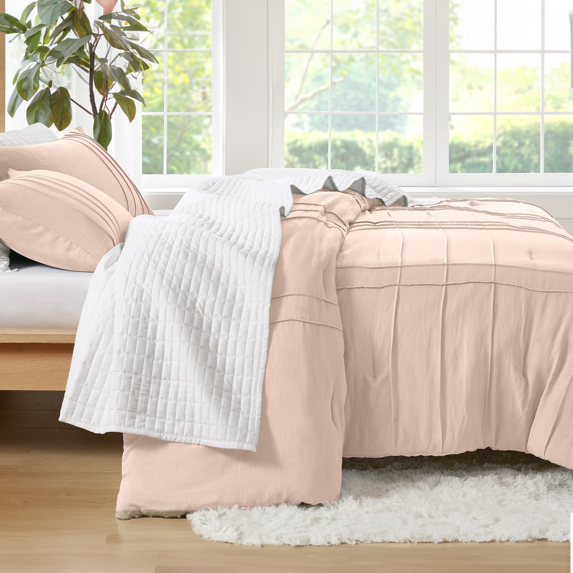 Comfort Spaces Blush Queen Size Duvet Cover Set - 3 Pieces Pintuck Pleated Duvet Cover Queen, All Season Lightweight, Extra Softness Pre-Washed Microfiber Queen Bedding Cover Shams, Full/Queen